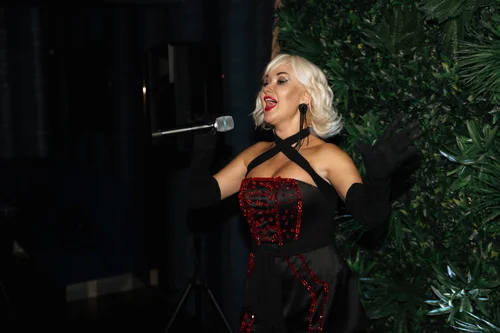 Kateryna Buzhynska and Mykhailo Grytskan concert at Moisei restaurant